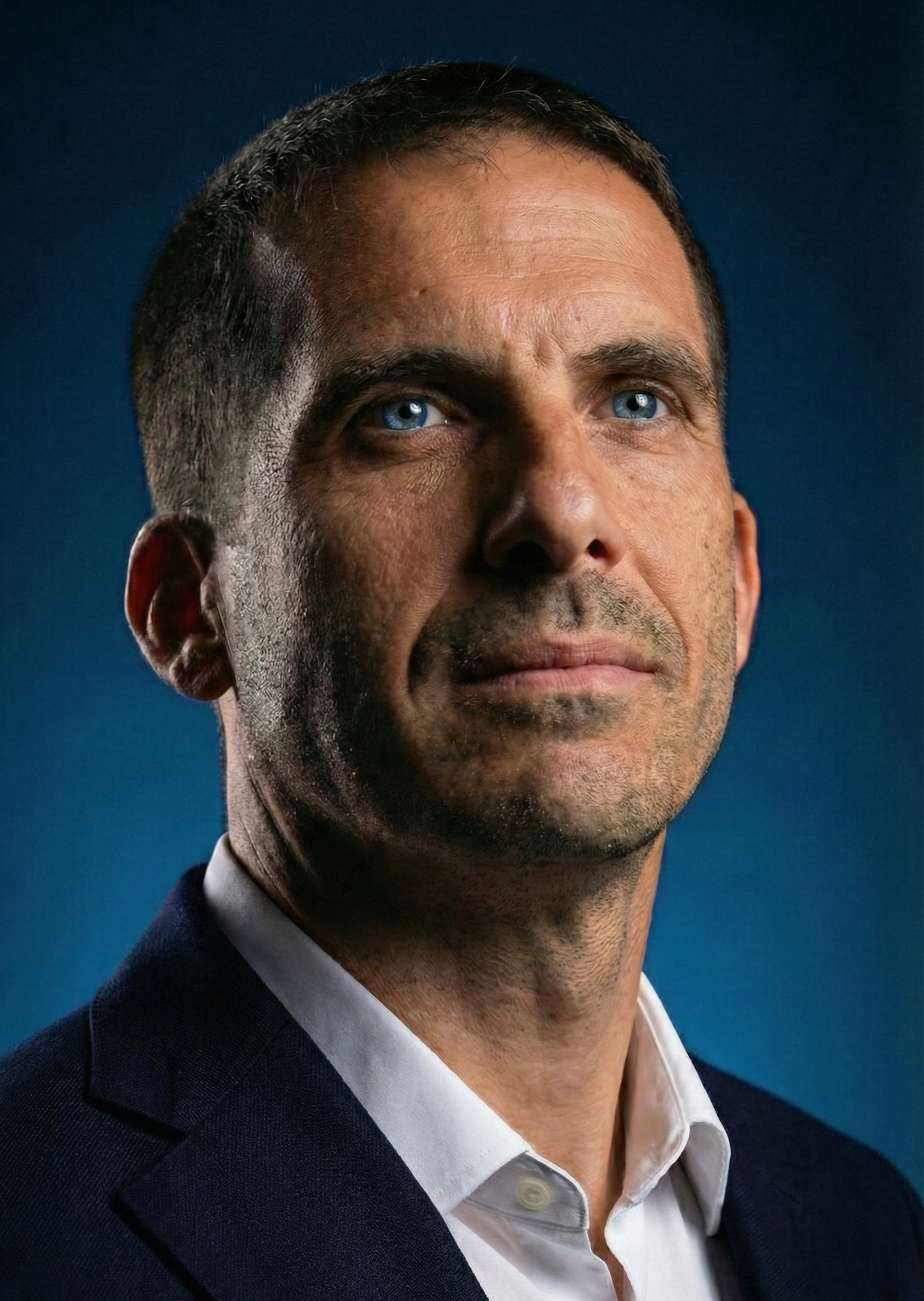 Vincenzo Riili, Global CMO and AI Transformation Leader professional portrait