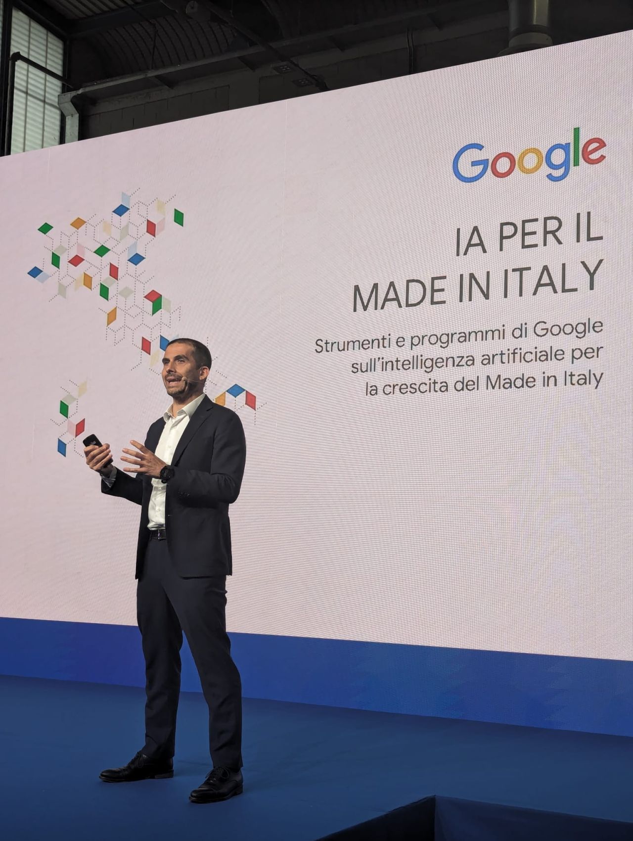 Vincenzo Riili presenting AI strategy